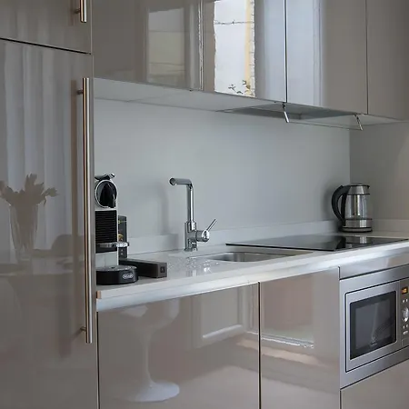 Porta Venezia Centro Apartamento